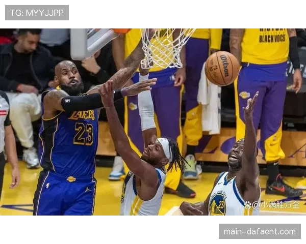 湖人关键时刻8胜0负但防转换差，NBA攻防稳定性存隐忧